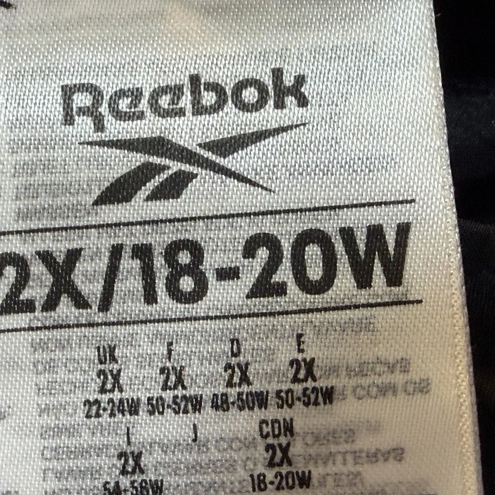 Reebok Windbreaker Jacket Womens Size 2X 18/20W‎ Black Full Zip Long Puff Sleeve